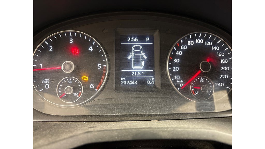 Vehicle Image 8