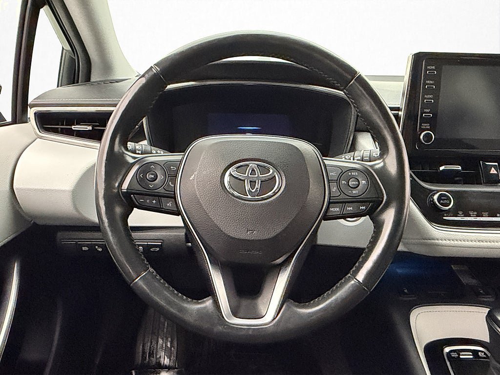 Vehicle Image 10