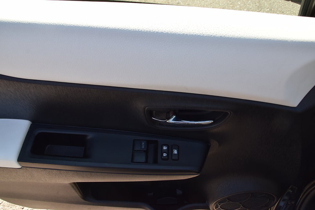 Vehicle Image 17