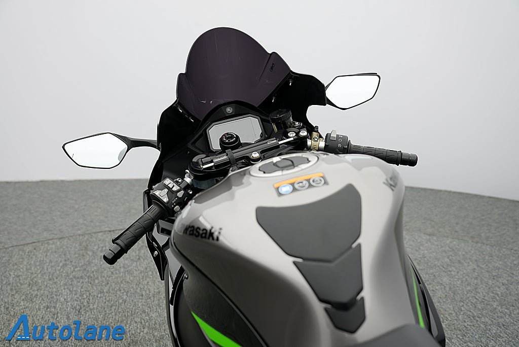 Vehicle Image 22