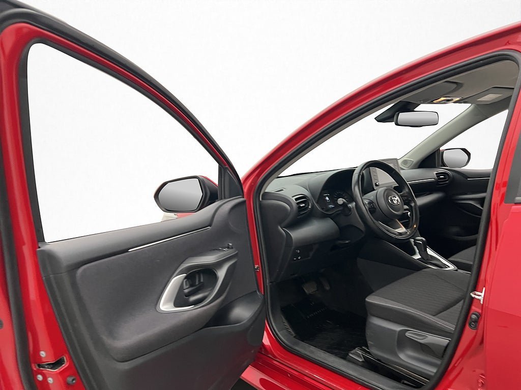 Vehicle Image 11