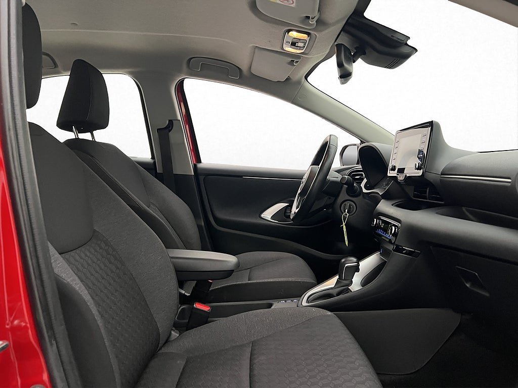 Vehicle Image 14