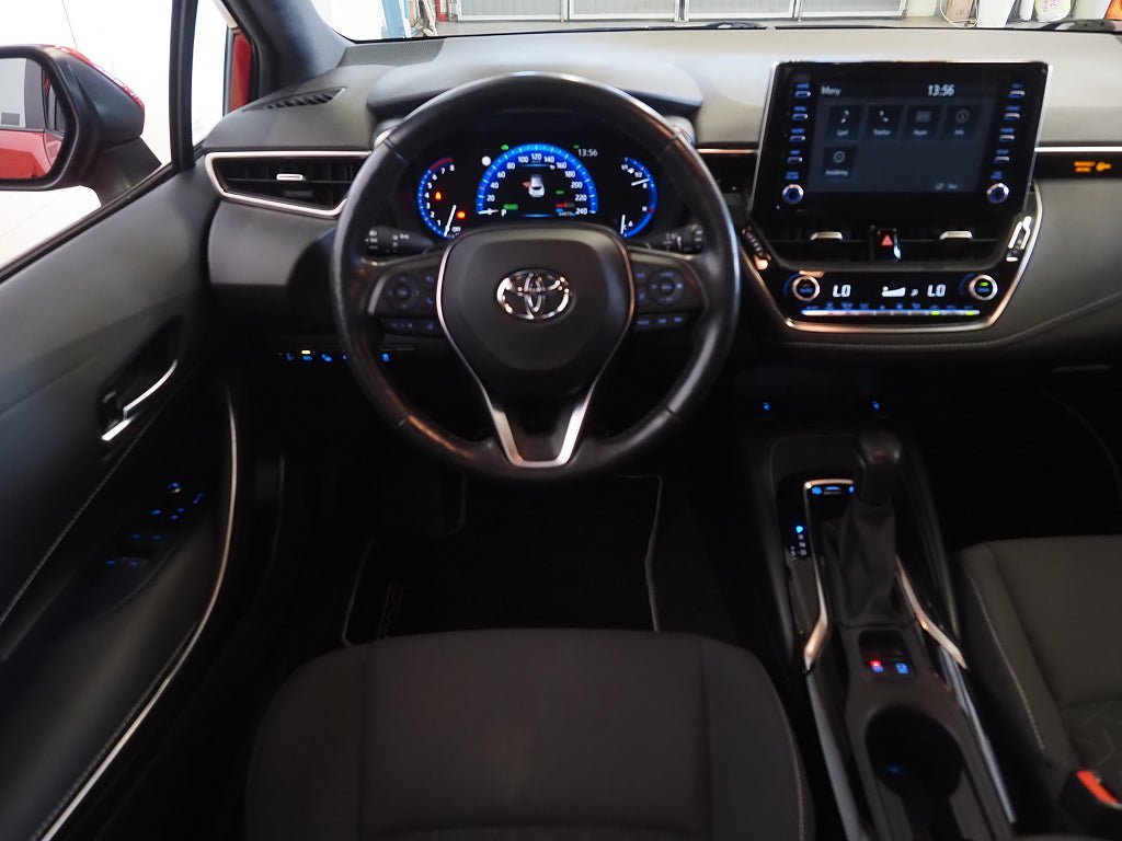Vehicle Image 15