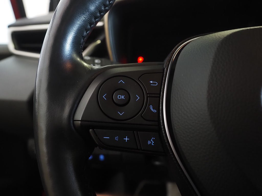 Vehicle Image 19