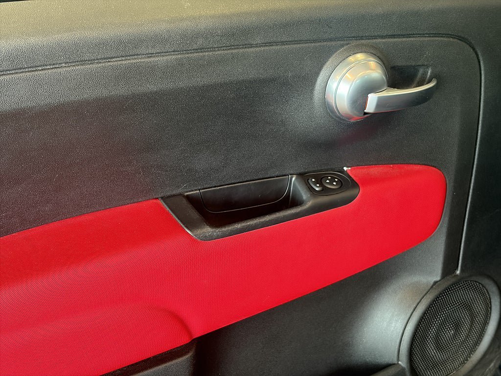 Vehicle Image 16