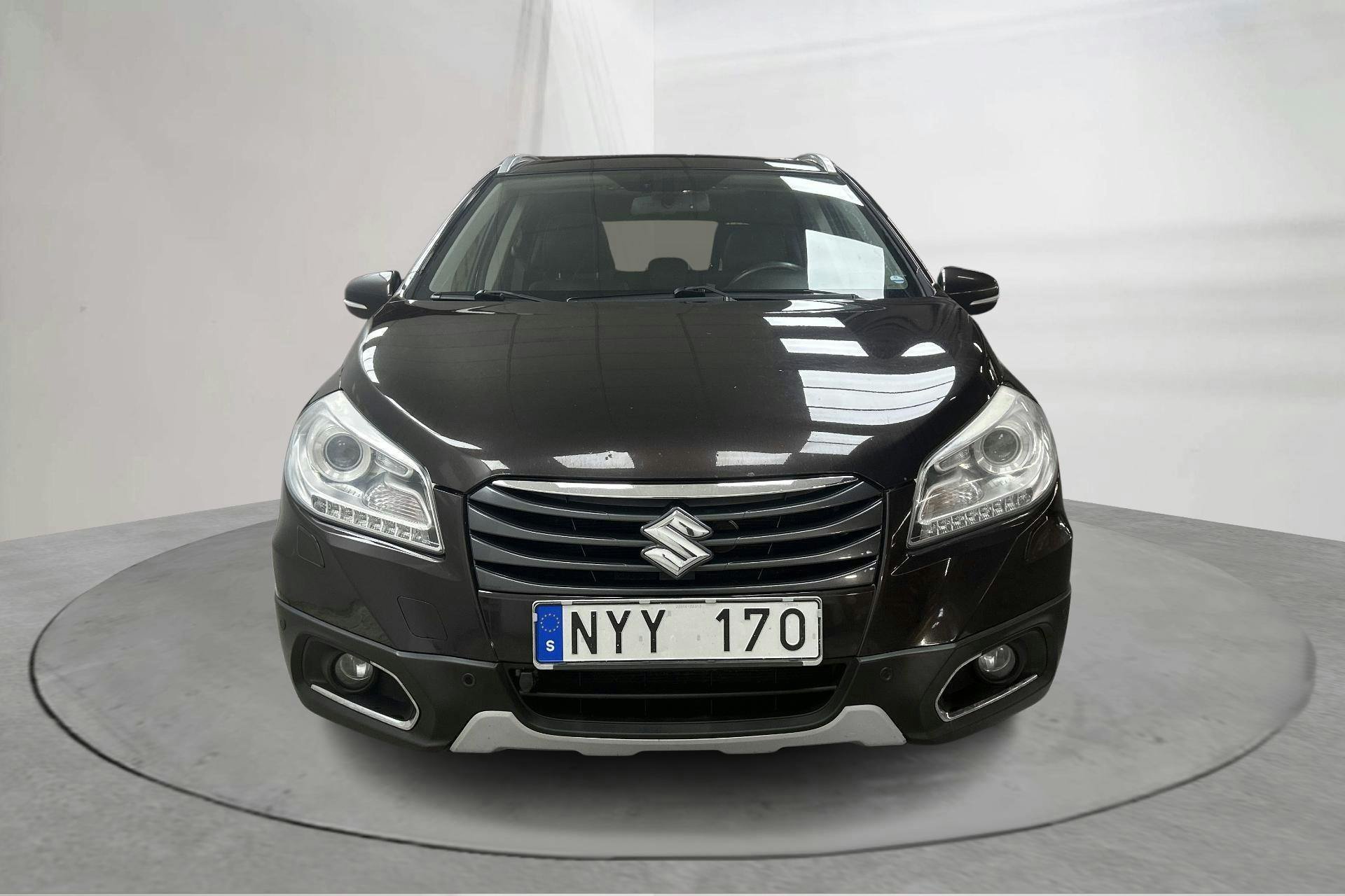 Vehicle Image 4