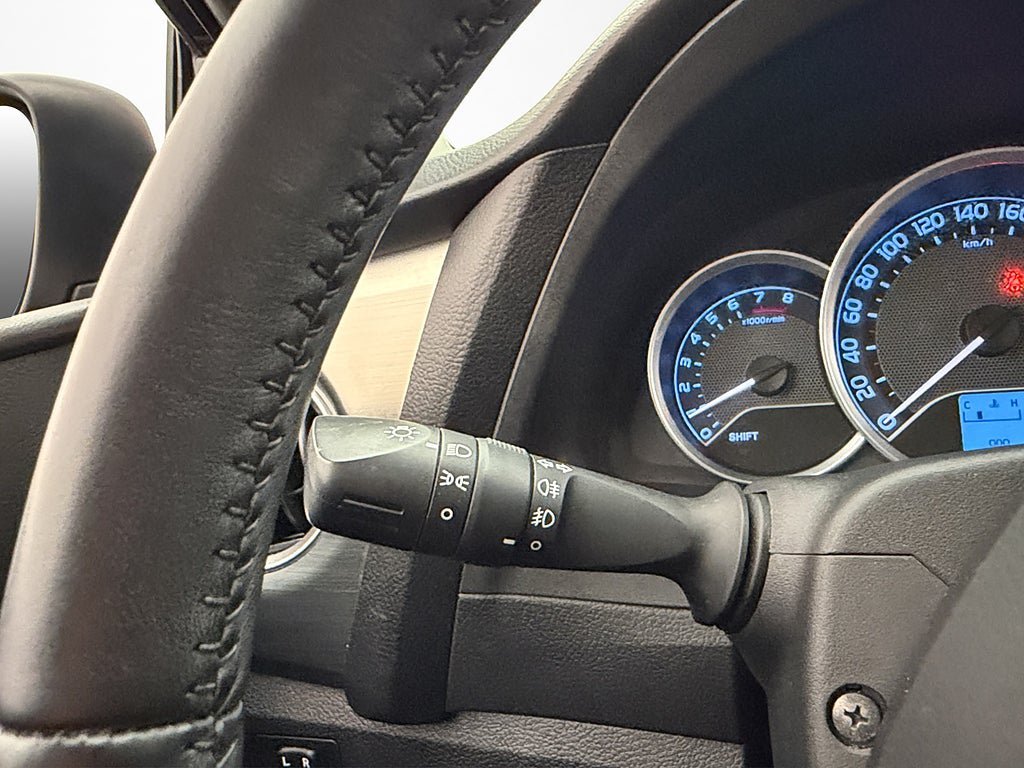 Vehicle Image 10