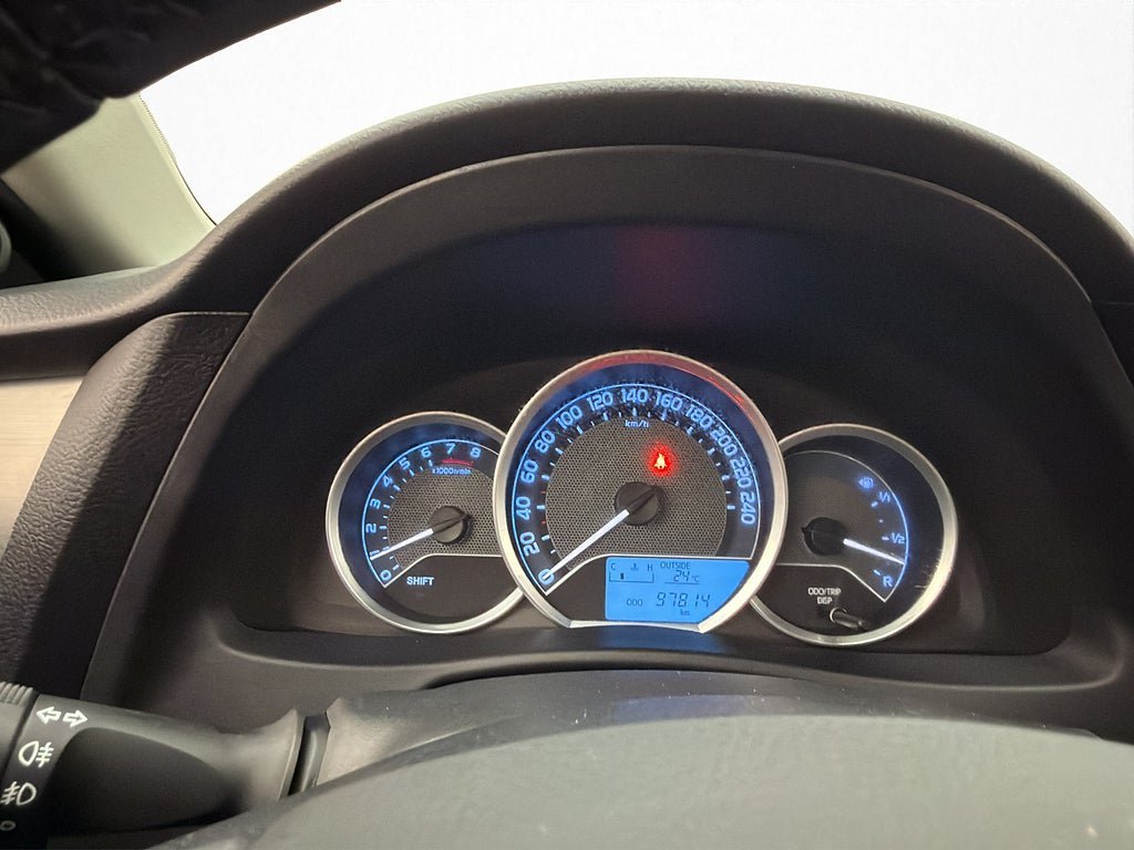 Vehicle Image 12