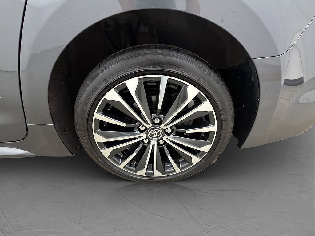 Vehicle Image 31