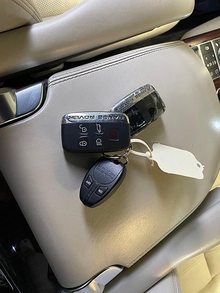Vehicle Image 23