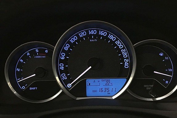 Vehicle Image 17