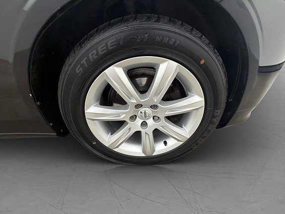 Vehicle Image 36