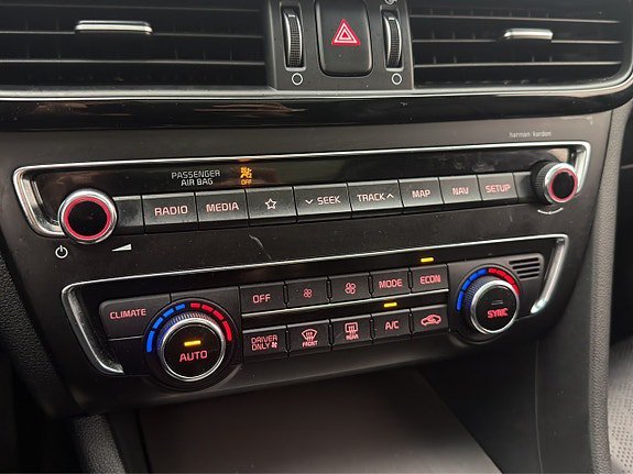 Vehicle Image 27
