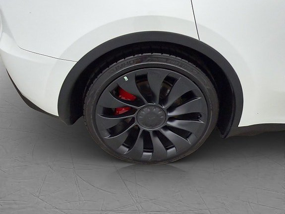 Vehicle Image 37
