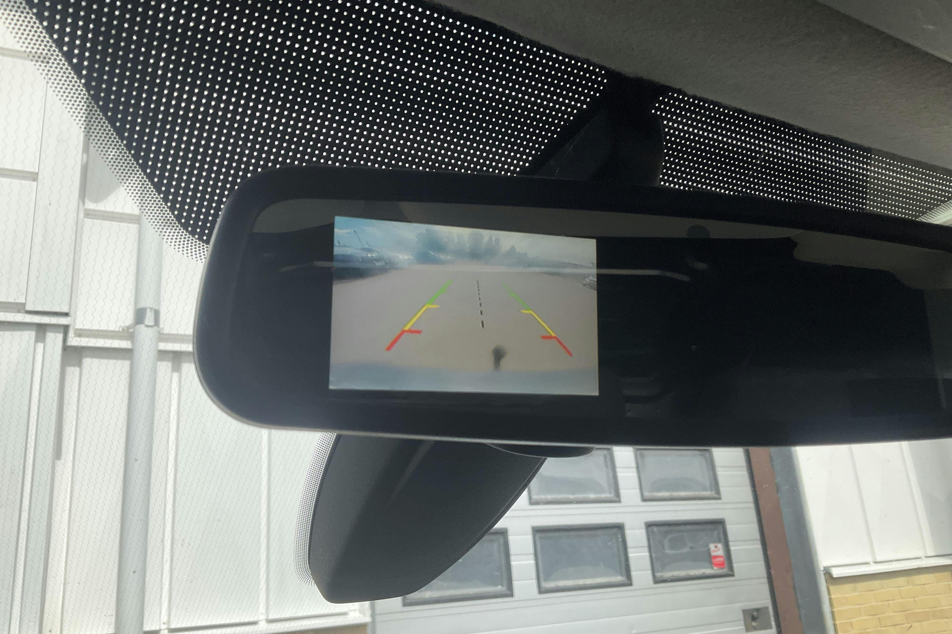 Vehicle Image 11