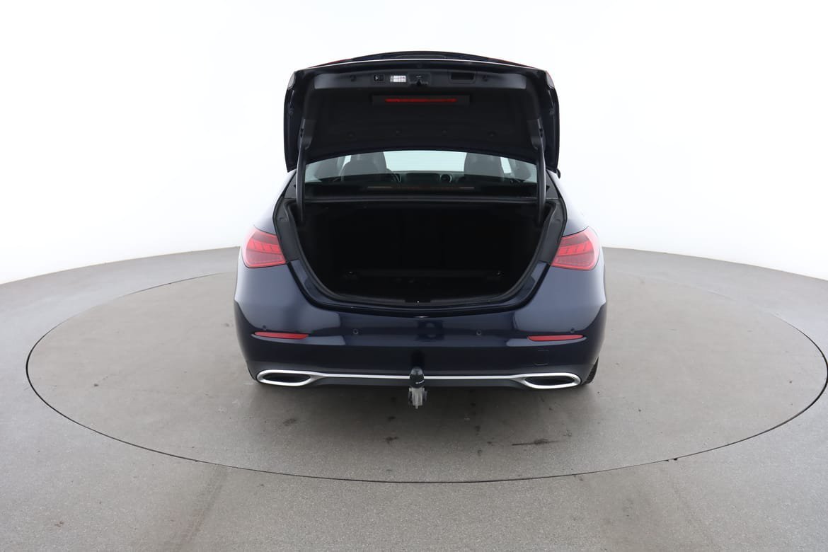 Vehicle Image 17