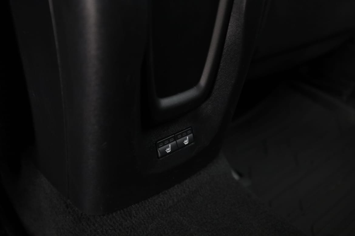 Vehicle Image 35