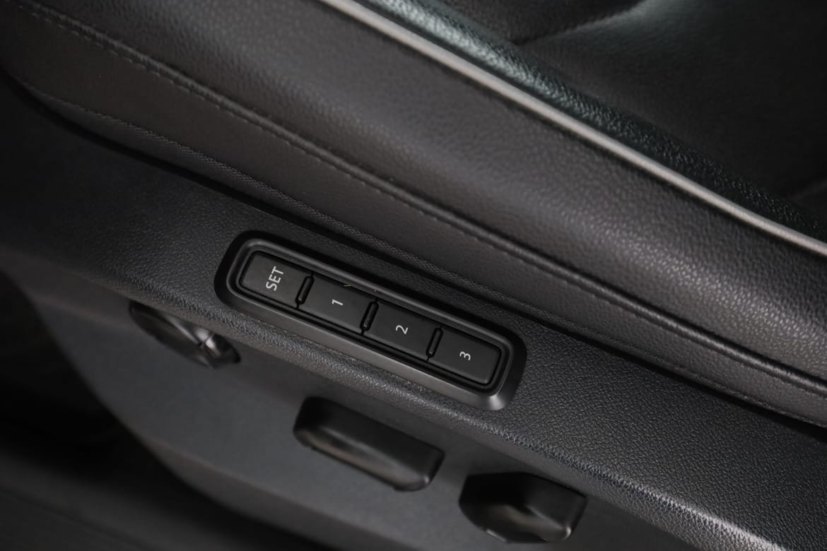 Vehicle Image 39