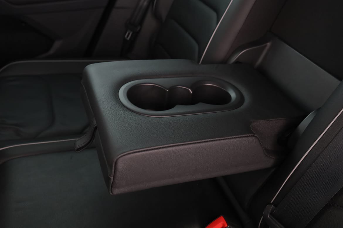 Vehicle Image 42