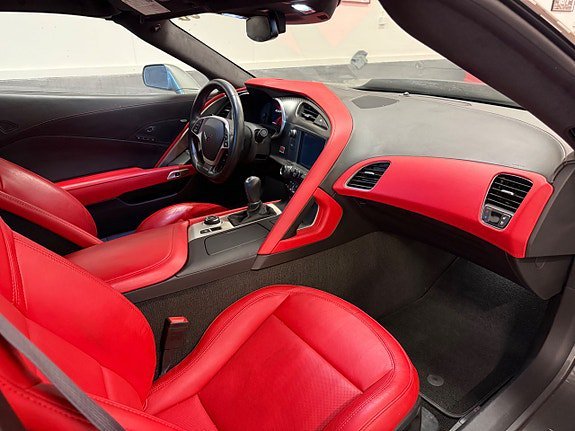 Vehicle Image 28