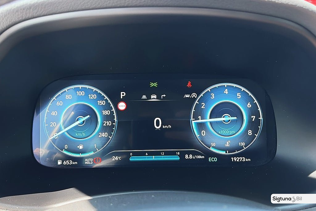 Vehicle Image 17
