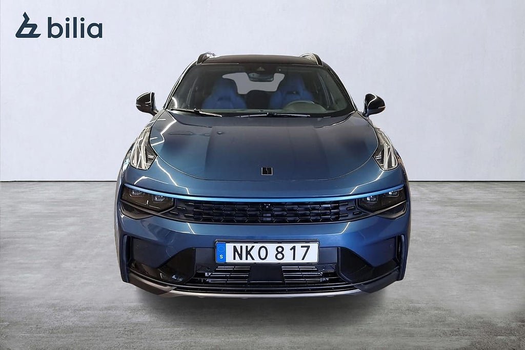 Vehicle Image 6