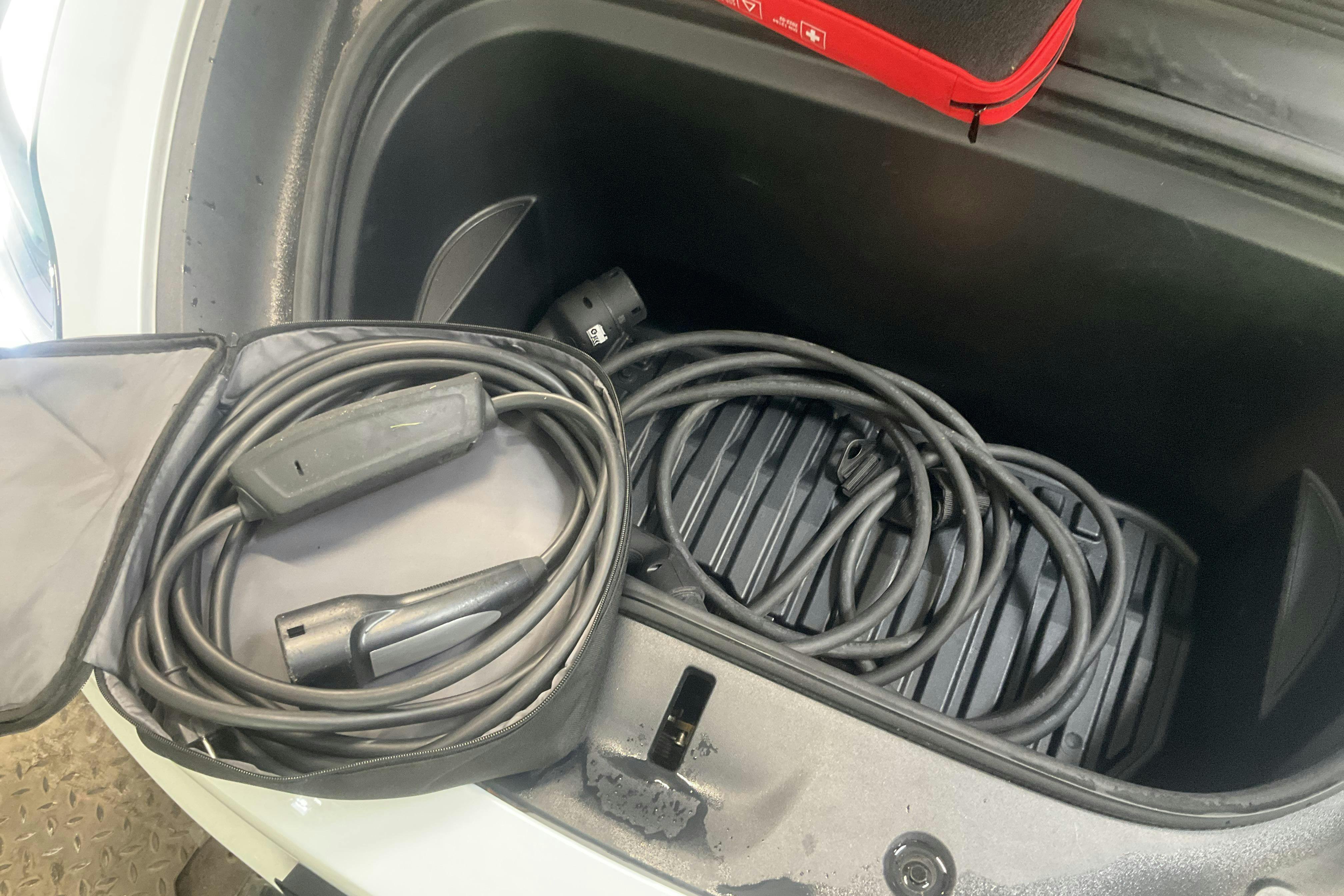 Vehicle Image 17