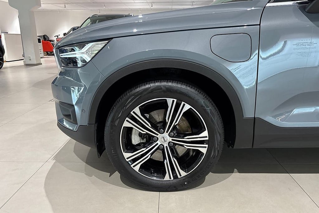 Vehicle Image 17