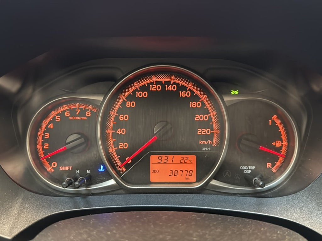 Vehicle Image 10