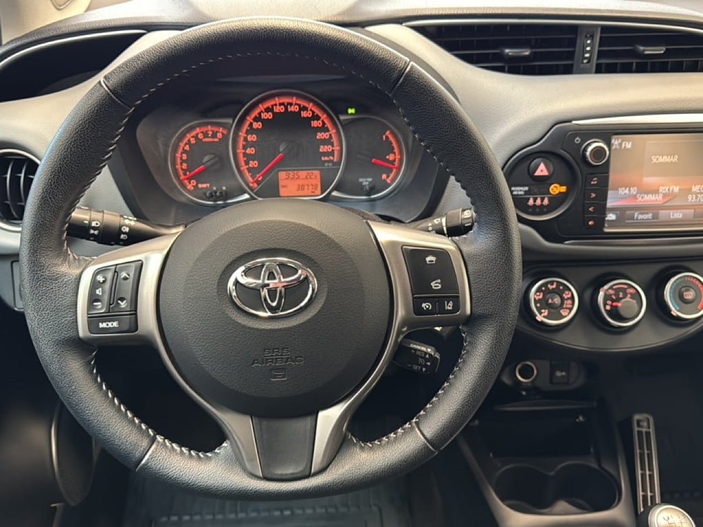 Vehicle Image 20