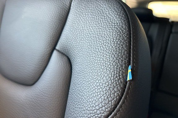 Vehicle Image 27