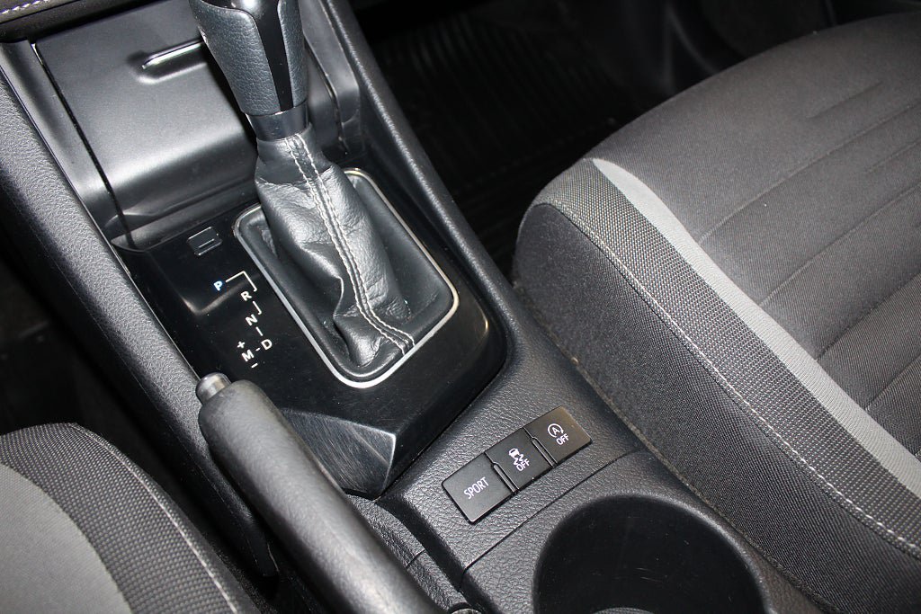 Vehicle Image 15