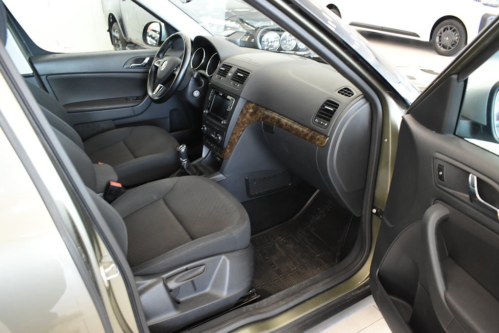 Vehicle Image 7