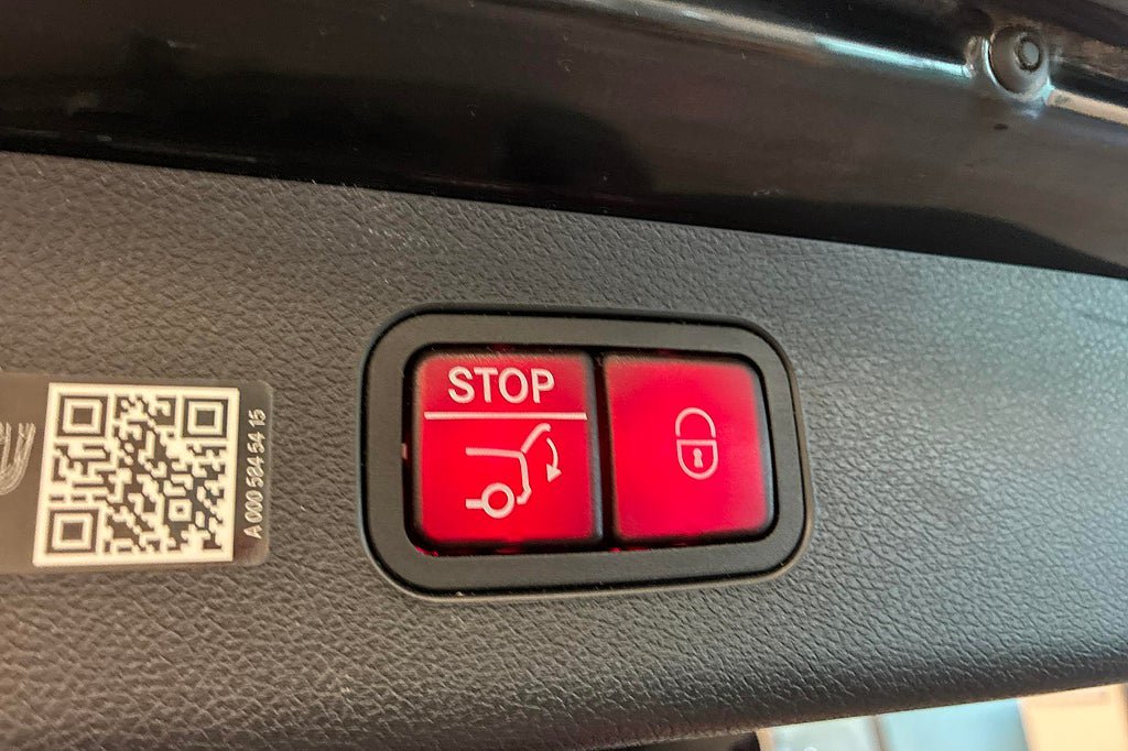 Vehicle Image 28