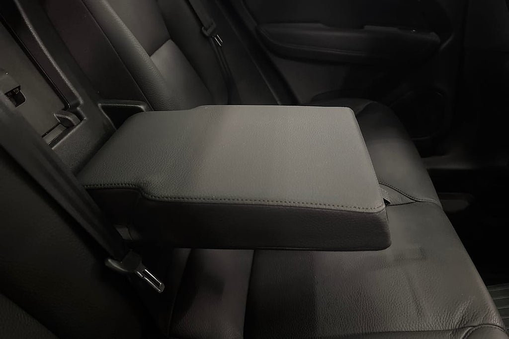 Vehicle Image 19