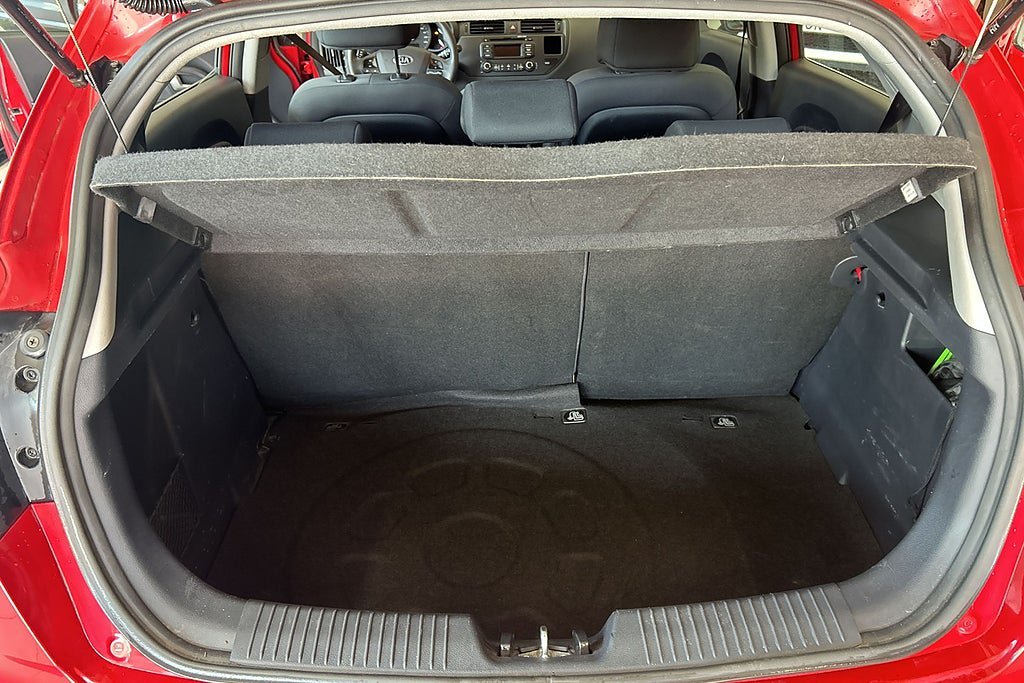 Vehicle Image 19