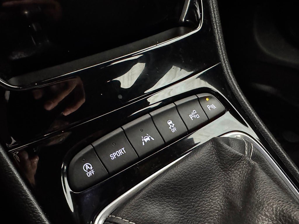 Vehicle Image 18
