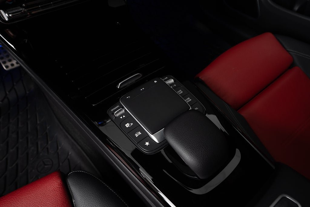Vehicle Image 13