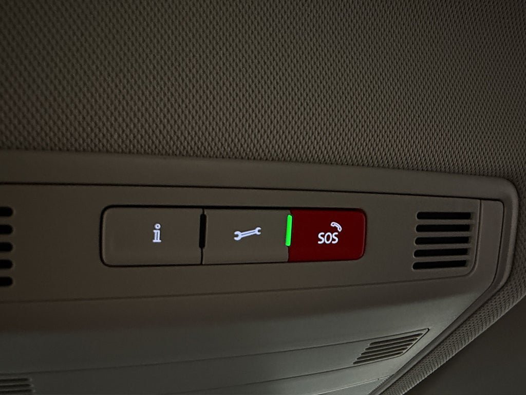 Vehicle Image 28