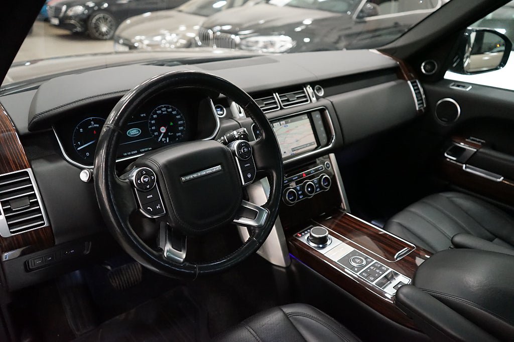 Vehicle Image 13