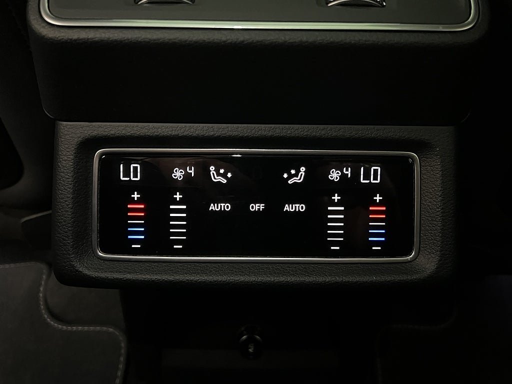 Vehicle Image 29