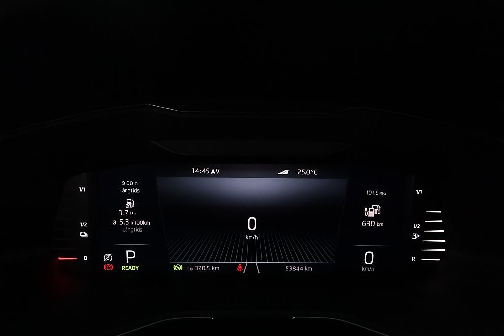 Vehicle Image 16
