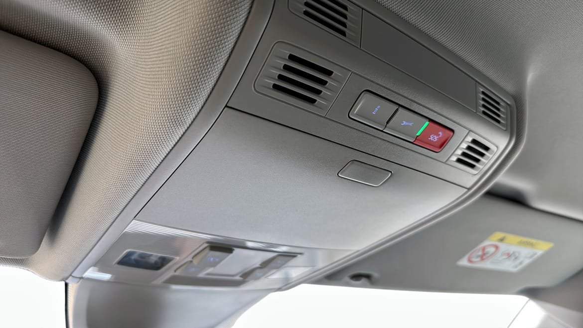 Vehicle Image 21