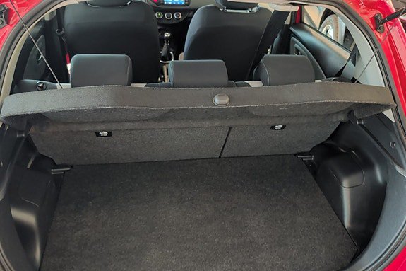 Vehicle Image 24