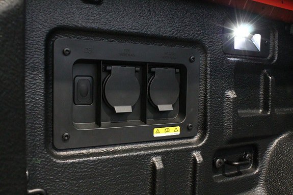 Vehicle Image 22