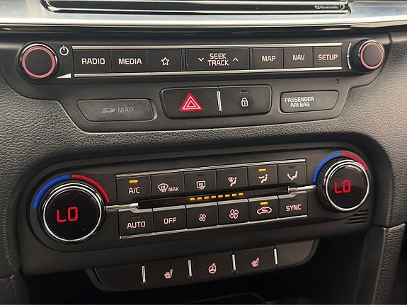 Vehicle Image 26