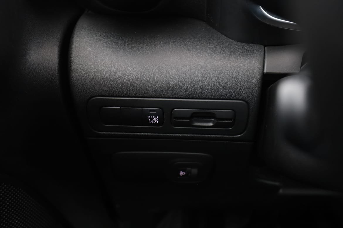 Vehicle Image 33