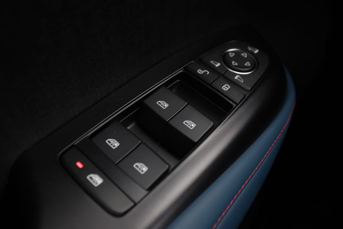 Vehicle Image 31