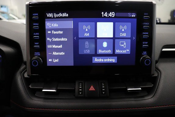 Vehicle Image 24