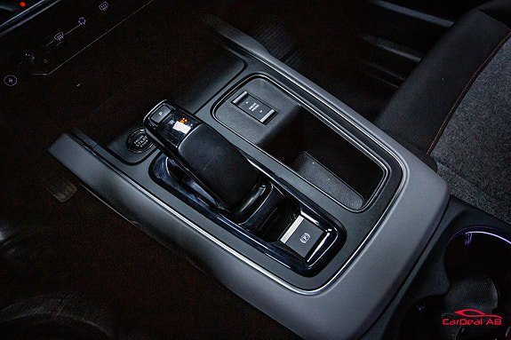 Vehicle Image 27